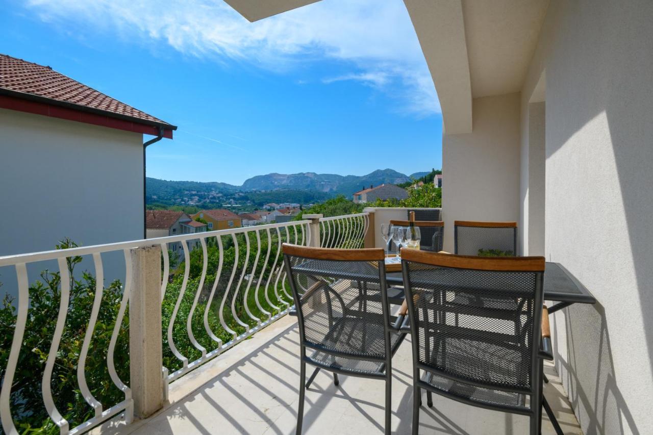 מליני Holiday Residence Zvono מראה חיצוני תמונה
