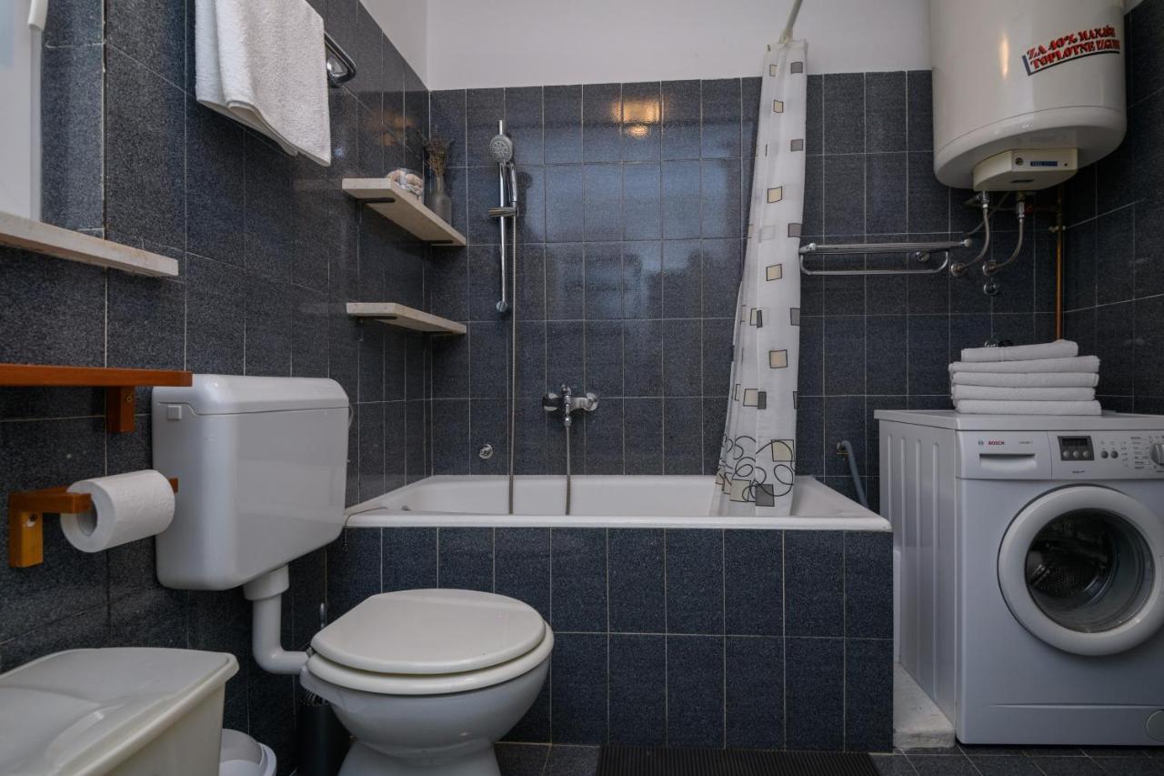 מליני Holiday Residence Zvono מראה חיצוני תמונה
