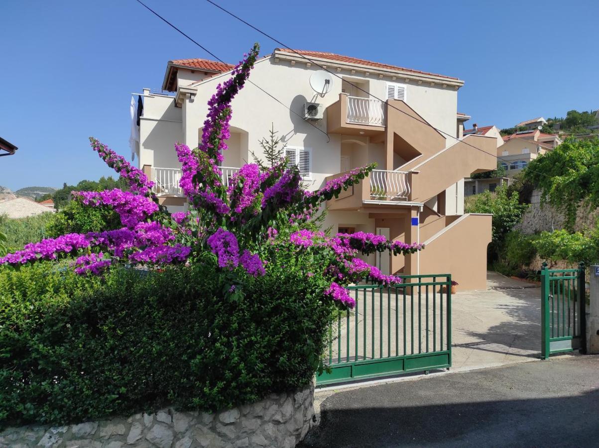מליני Holiday Residence Zvono מראה חיצוני תמונה